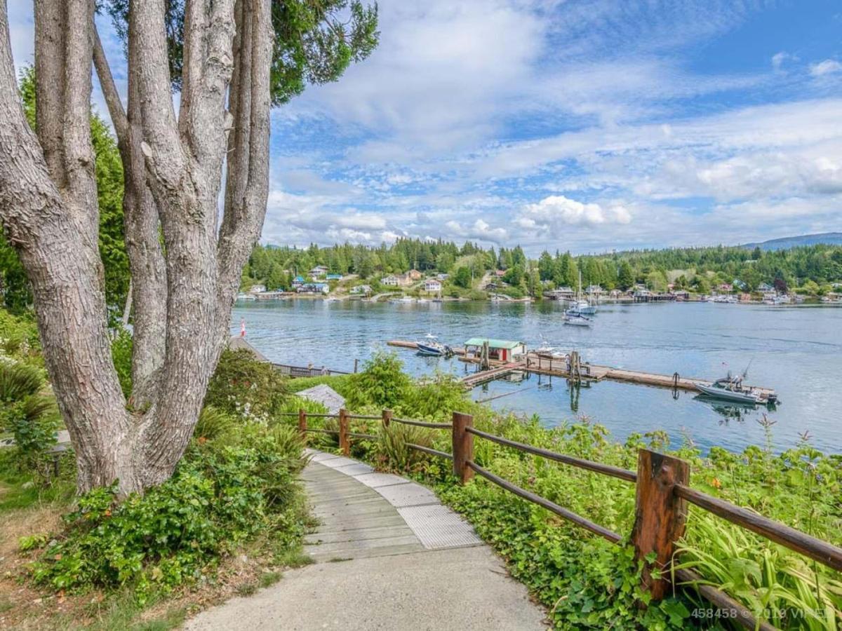 Woods End Landing Hotel Bamfield ภายนอก รูปภาพ